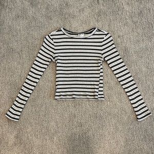 X-Small Cropped T-Shirt with Stripes by Divided